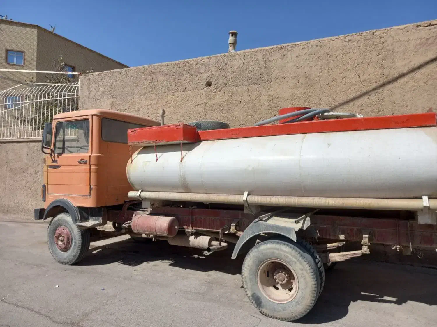 آبرسانی آب آشامیدنی|خدمات حمل و نقل|شاهین‌شهر, گزبرخوار|دیوار