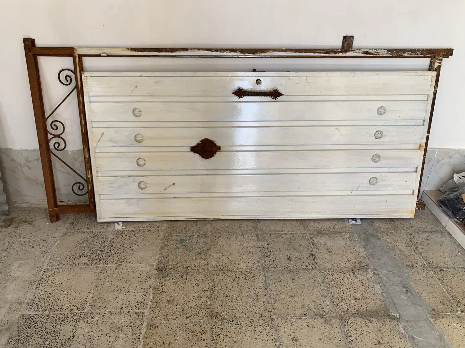 درب|مصالح و تجهیزات ساختمان|ایلام, |دیوار