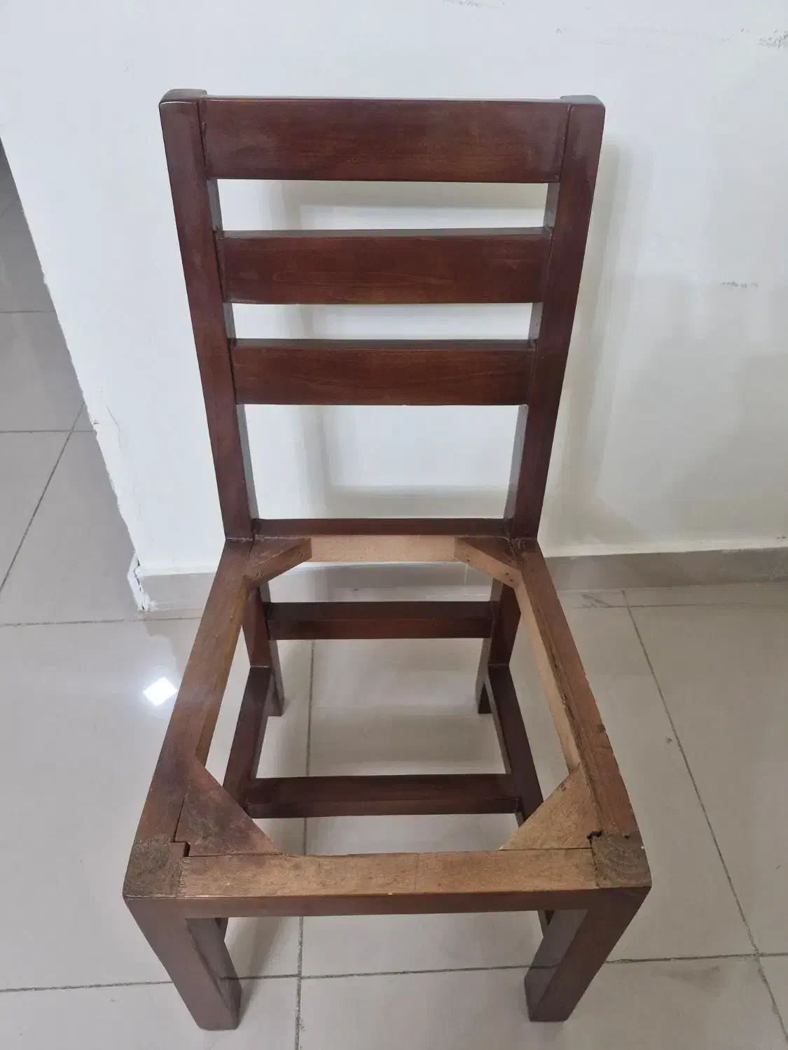 صندلی|میز و صندلی غذاخوری|ارومیه, |دیوار