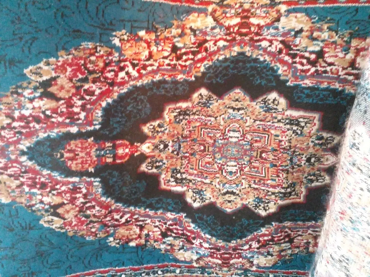 کناره|فرش|اهواز, کمپلو جنوبی|دیوار