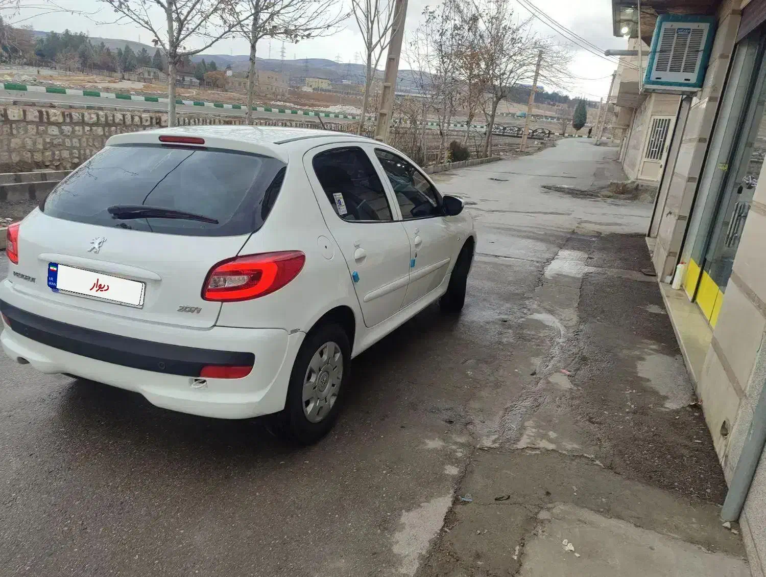 207  TU5|خودرو سواری و وانت|بروجرد, |دیوار