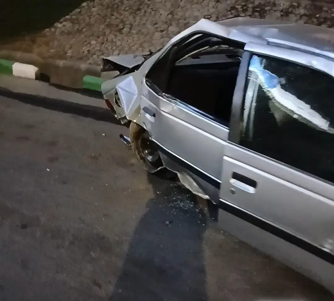 ۴۰۵مدل۸۷تصادفی|خودرو سواری و وانت|مشهد, هفت تیر (نه دره)|دیوار