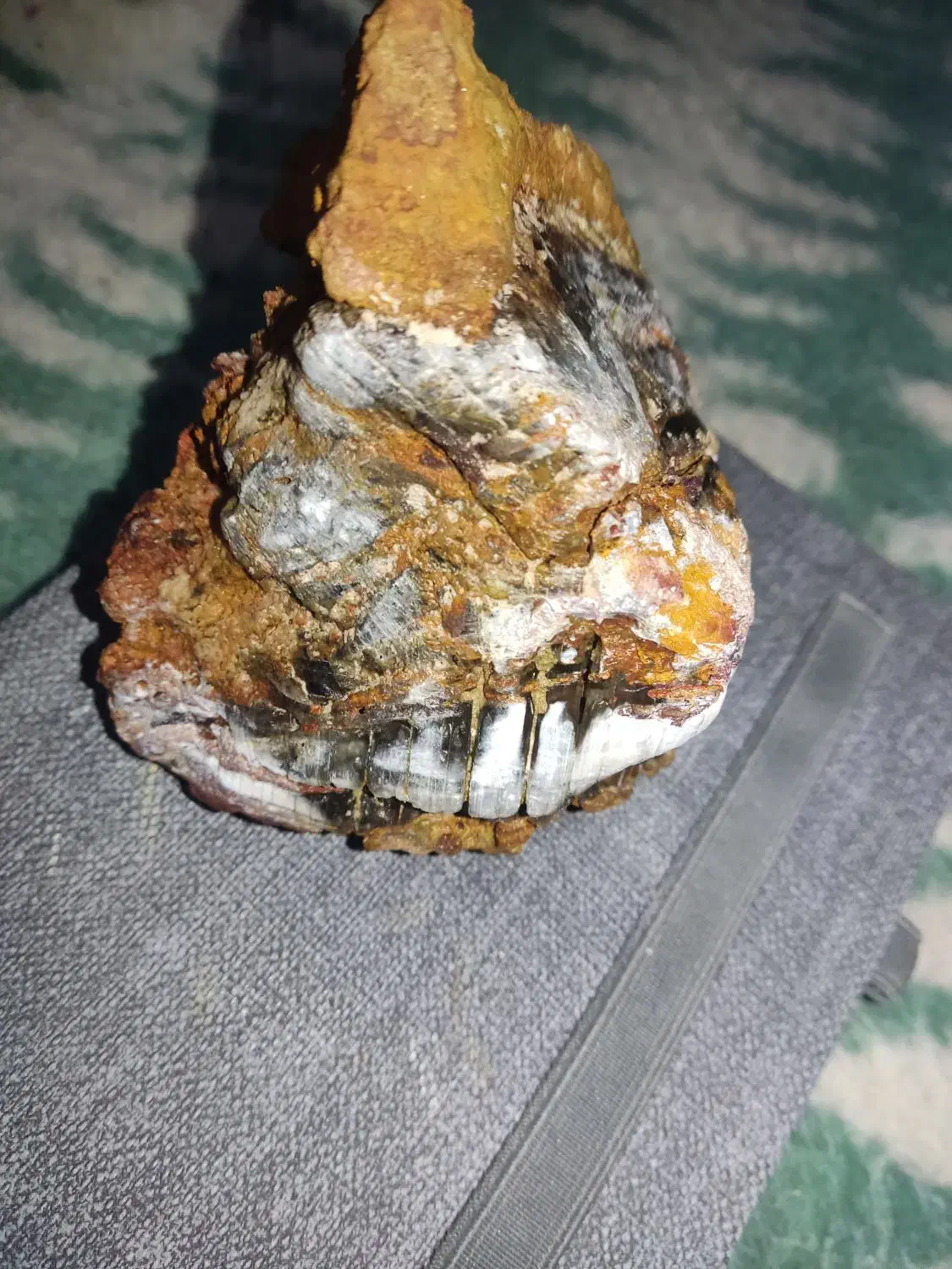 سنگ قیمتی|جواهرات|فراشبند, |دیوار