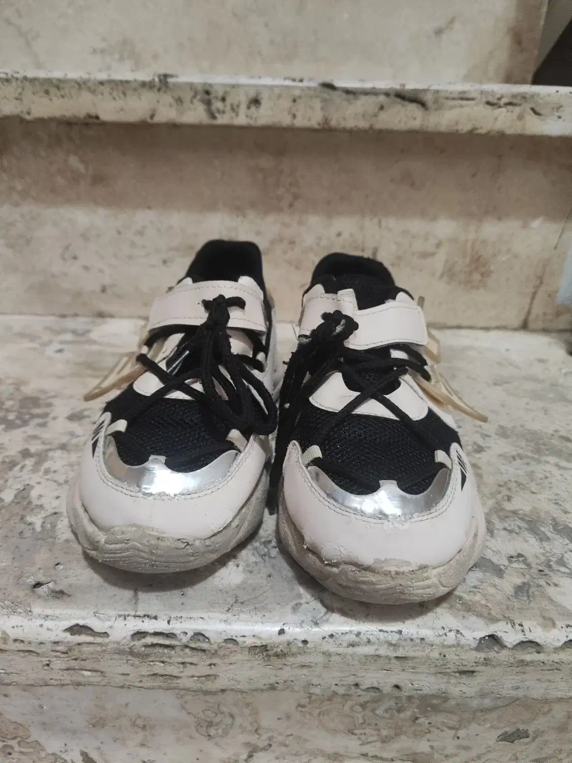 کتونی دخترانه و زنانه|کیف، کفش، کمربند|تهران, شهرک کوهسار|دیوار