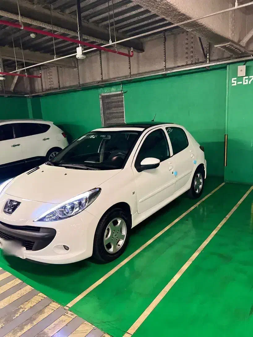 پژو ۲۰۷ پانوراما مدل 1402|خودرو سواری و وانت|تهران, یوسفآباد|دیوار