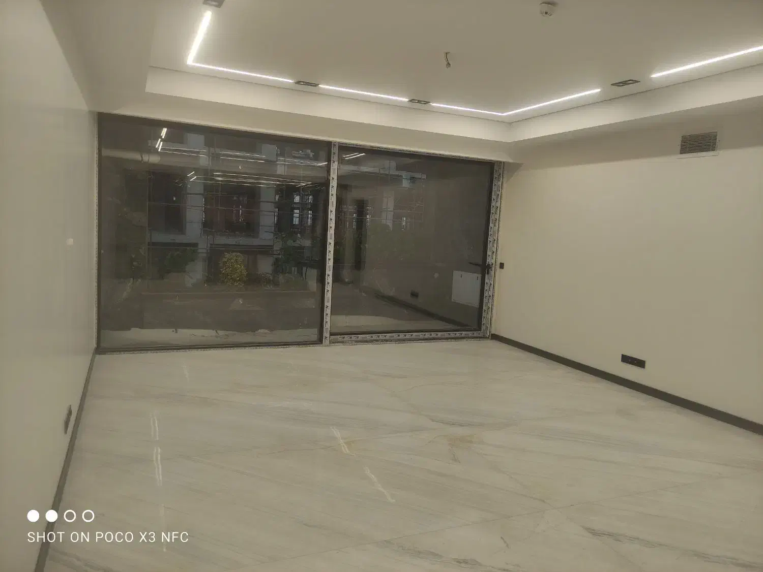 آپارتمان 130متری/نوساز/مرزداران