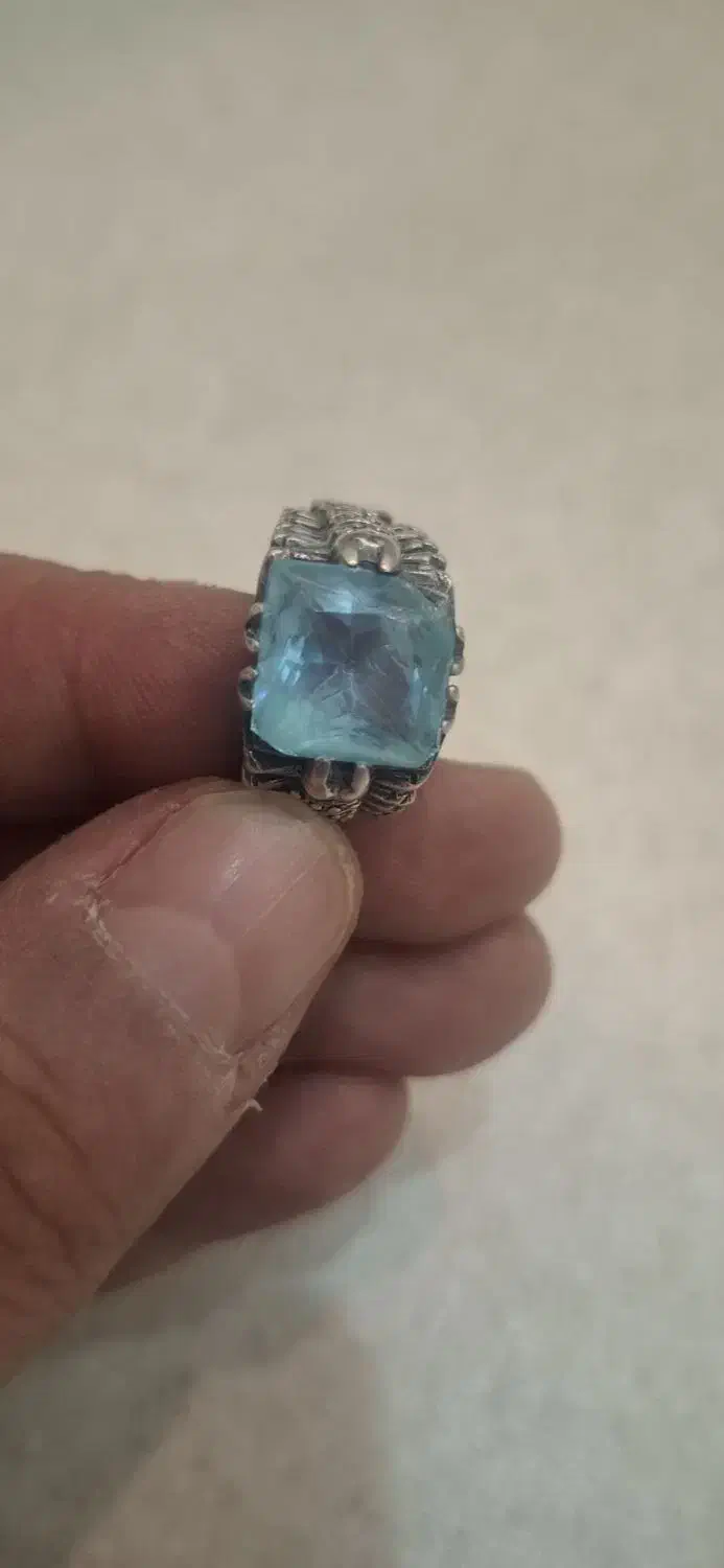 تعدادی انگشتر|کلکسیون اشیاء عتیقه|زنجان, |دیوار