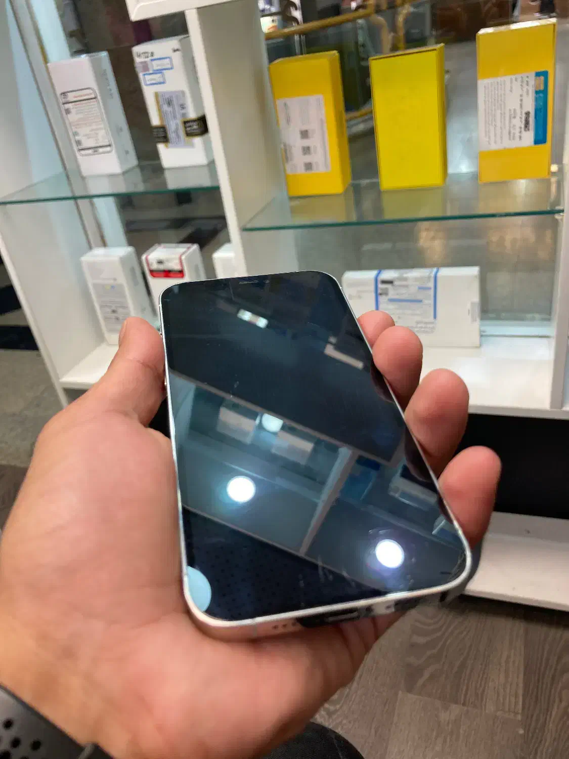 12 پرو سفید 256 گیگ|موبایل|گرگان, |دیوار