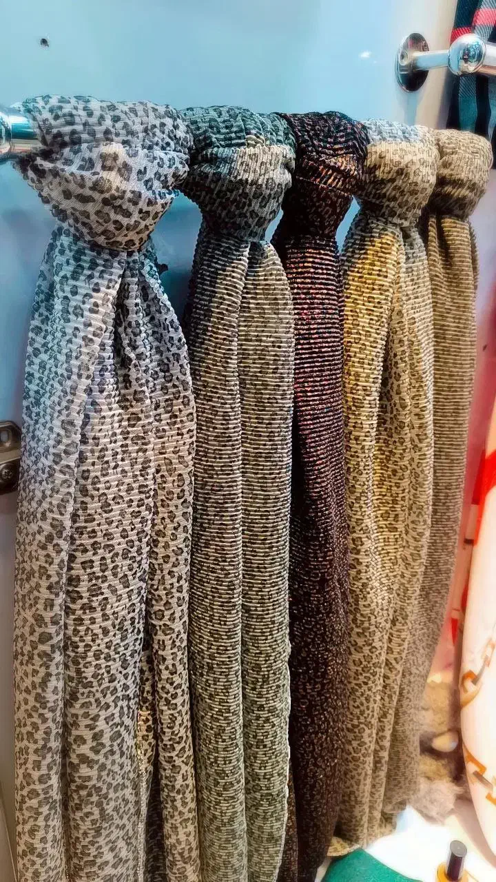 فروشنده خانم|استخدام بازاریابی و فروش|تهران, صادقیه|دیوار