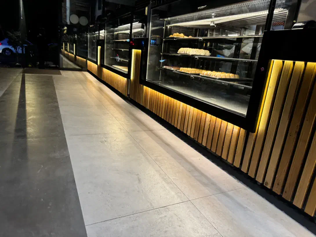 یخچال مکعبی قنادی قصابی ویترینی شو کیک|فروشگاه و مغازه|تهران, نیروی هوایی (پیروزی)|دیوار