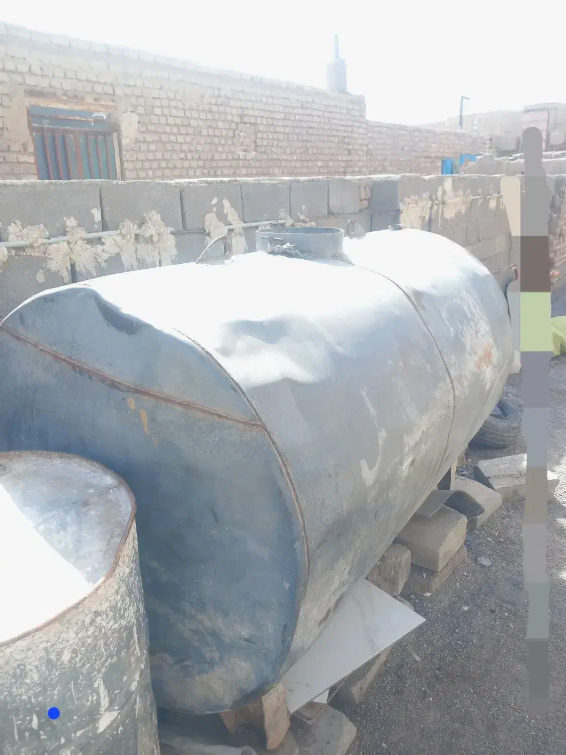 تانکر ۲۰۰۰لیتری سالم|مصالح و تجهیزات ساختمان|زابل, |دیوار