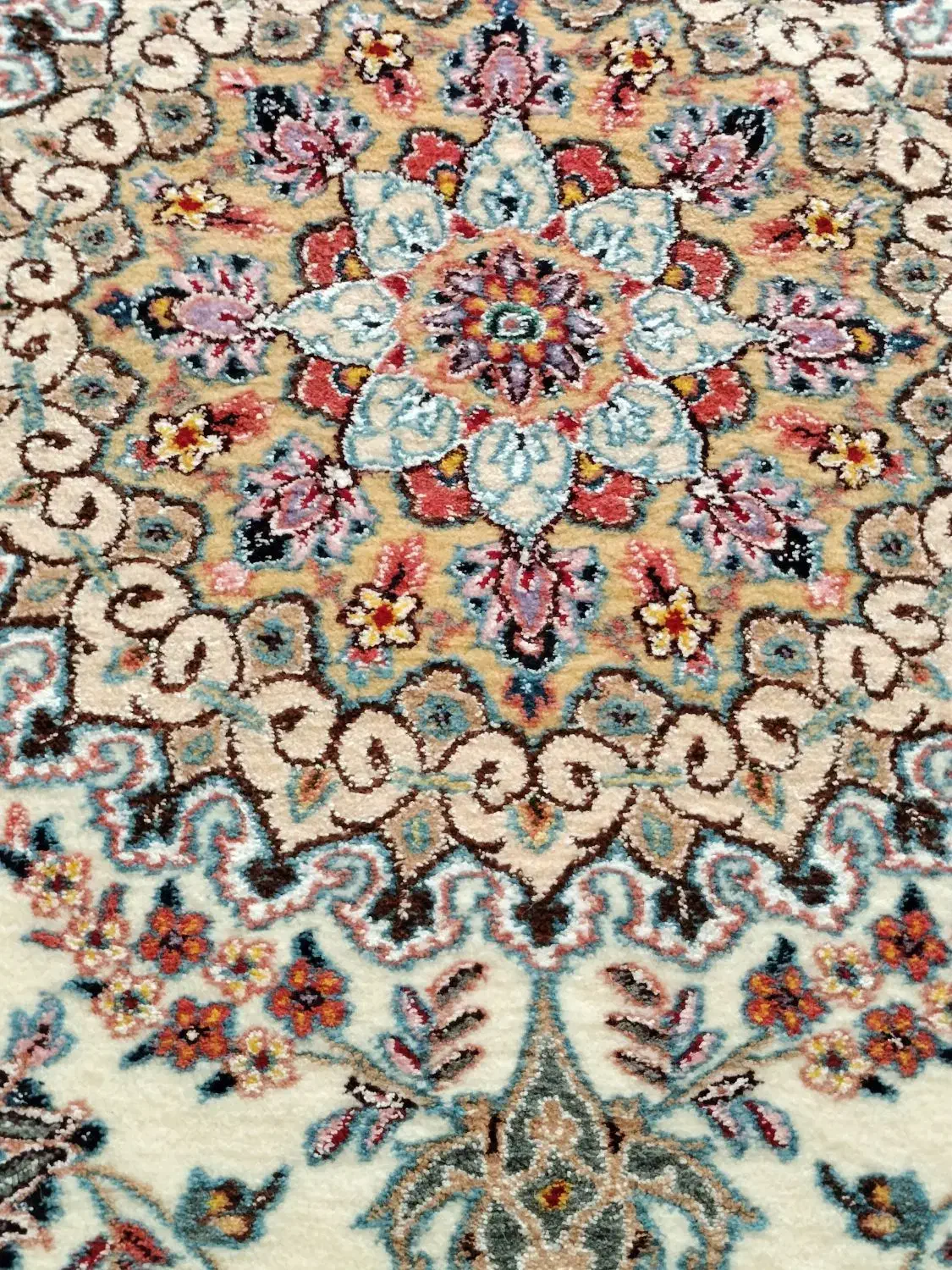 یک تخته فرش دست بافت نایین|فرش|اصفهان, زیار|دیوار