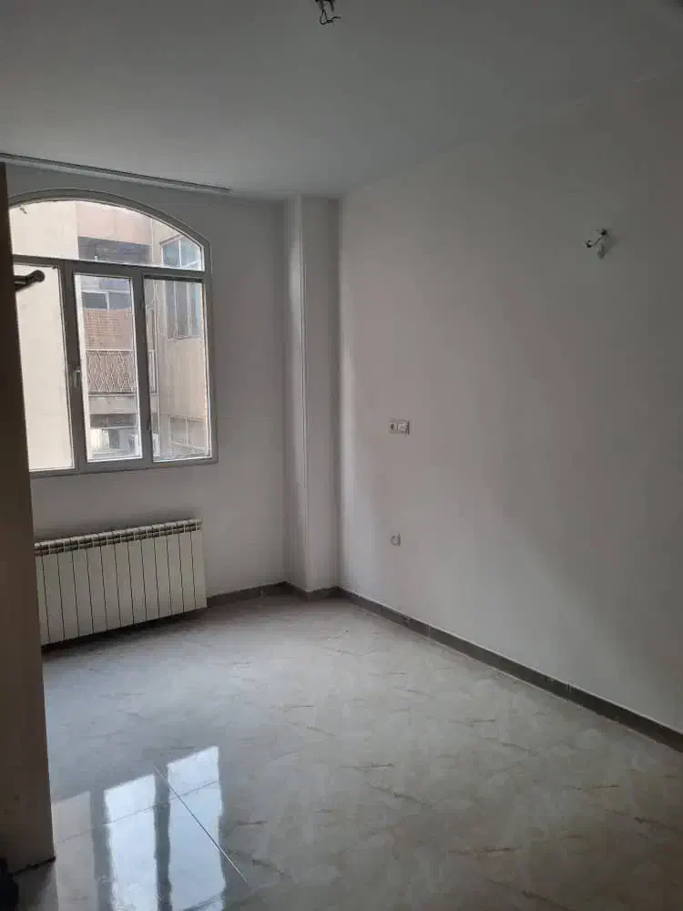 ۱۳۵متر سه خواب خوش نقشه پرنور دو کله شهران