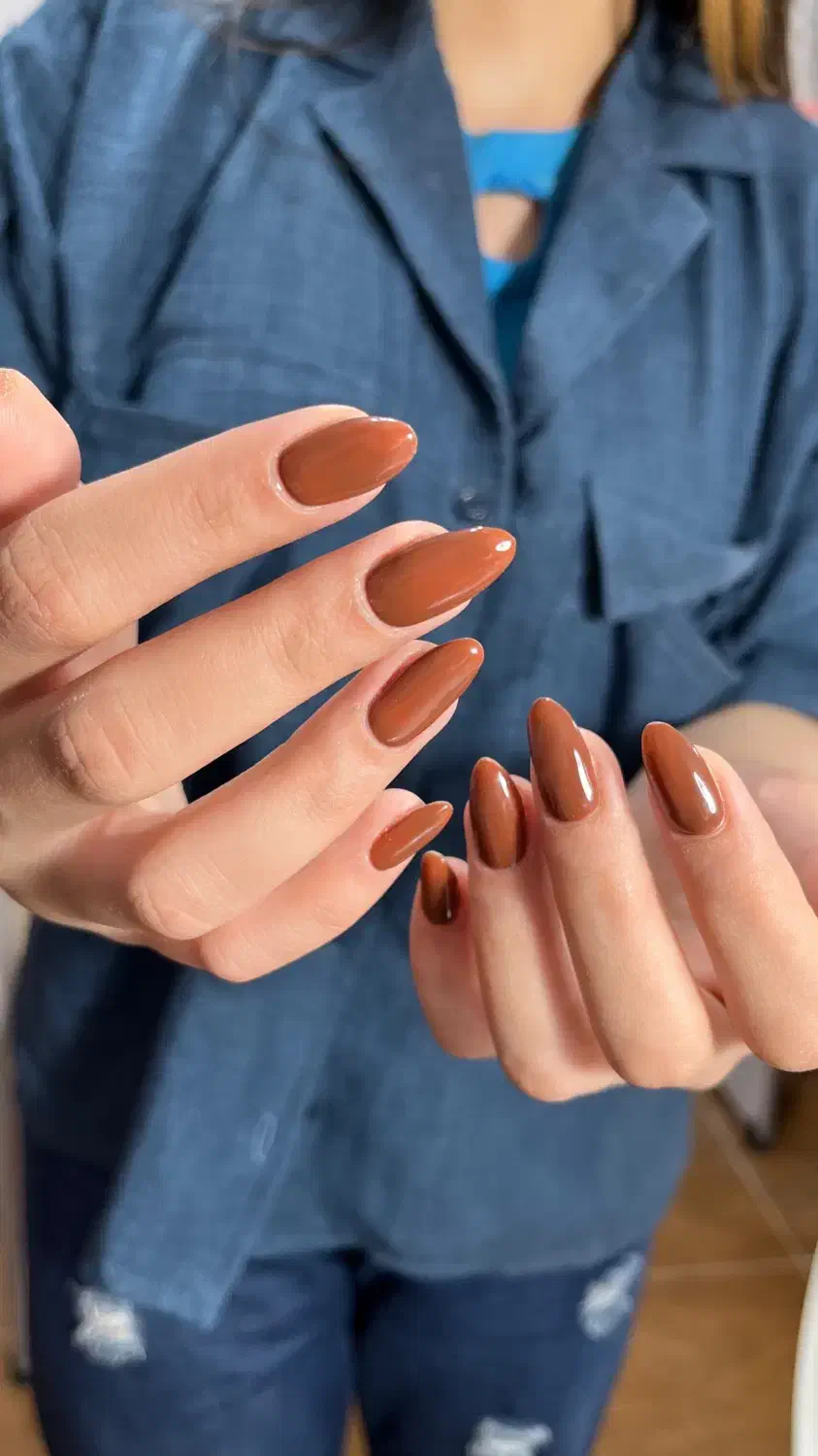 کاشت ناخن تخفیفی|خدمات آرایشگری و زیبایی|رشت, معلم|دیوار