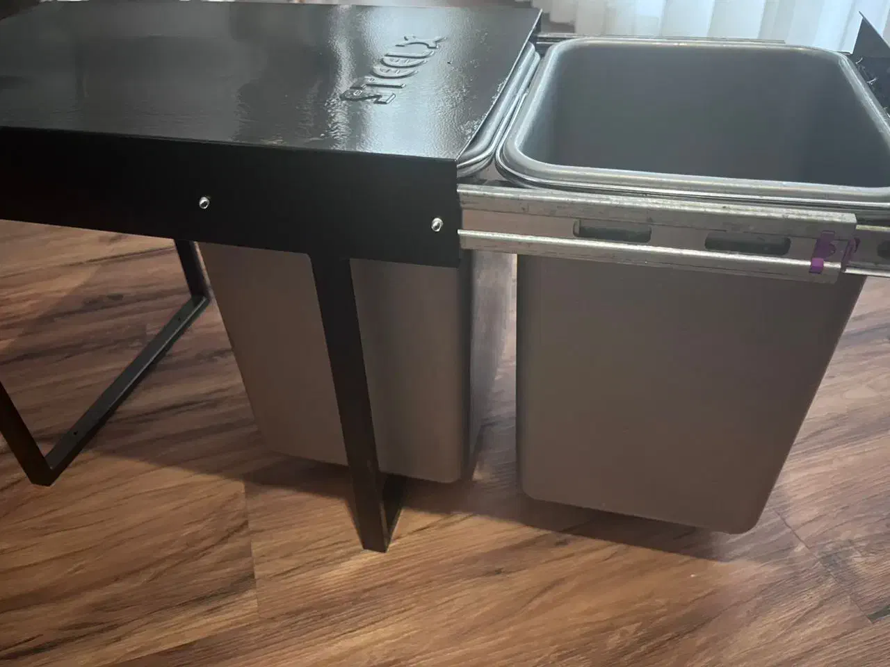 سطل زباله کشویی داخل کابینت دو مخزن|لوازم نظافت|فردیس, فردیس|دیوار