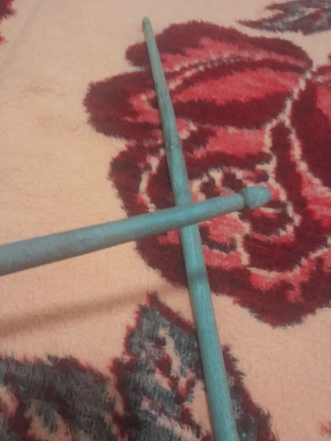 چوب تبل ریز|درام و پرکاشن|سیرجان, |دیوار