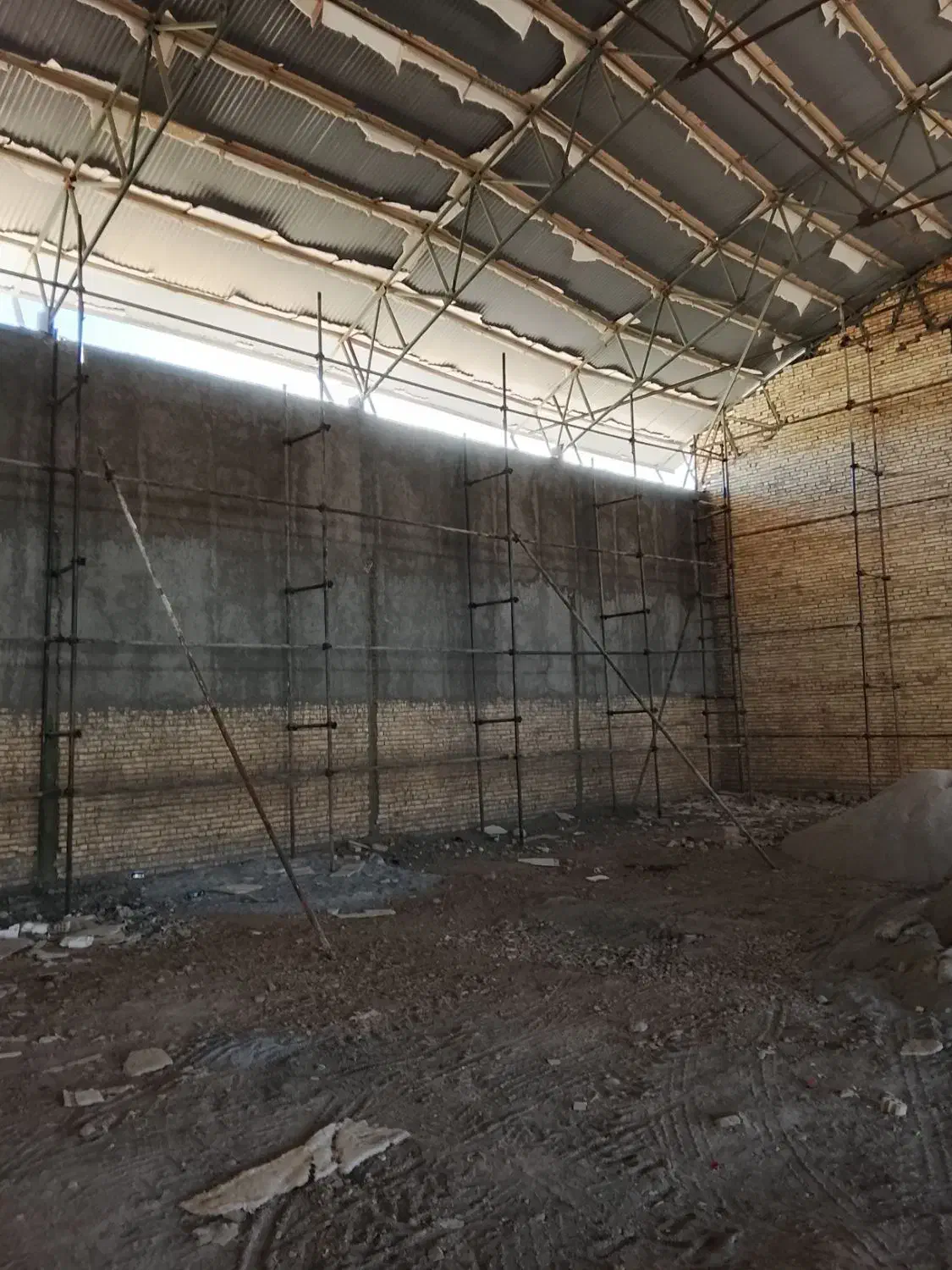 بنا شیب بندی دیوار چینی پلاسترزبره نرمه|خدمات پیشه و مهارت|یاسوج, |دیوار