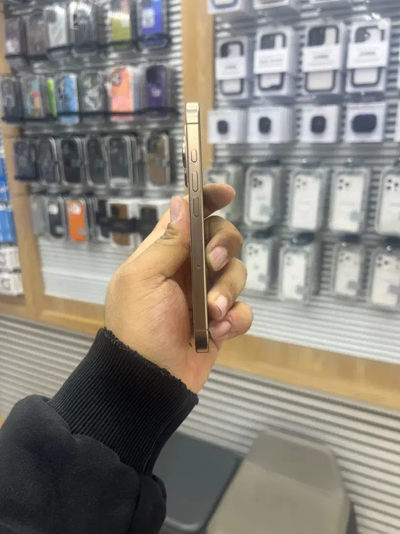 Iphone 16 pro|موبایل|تهران, باغ فیض|دیوار