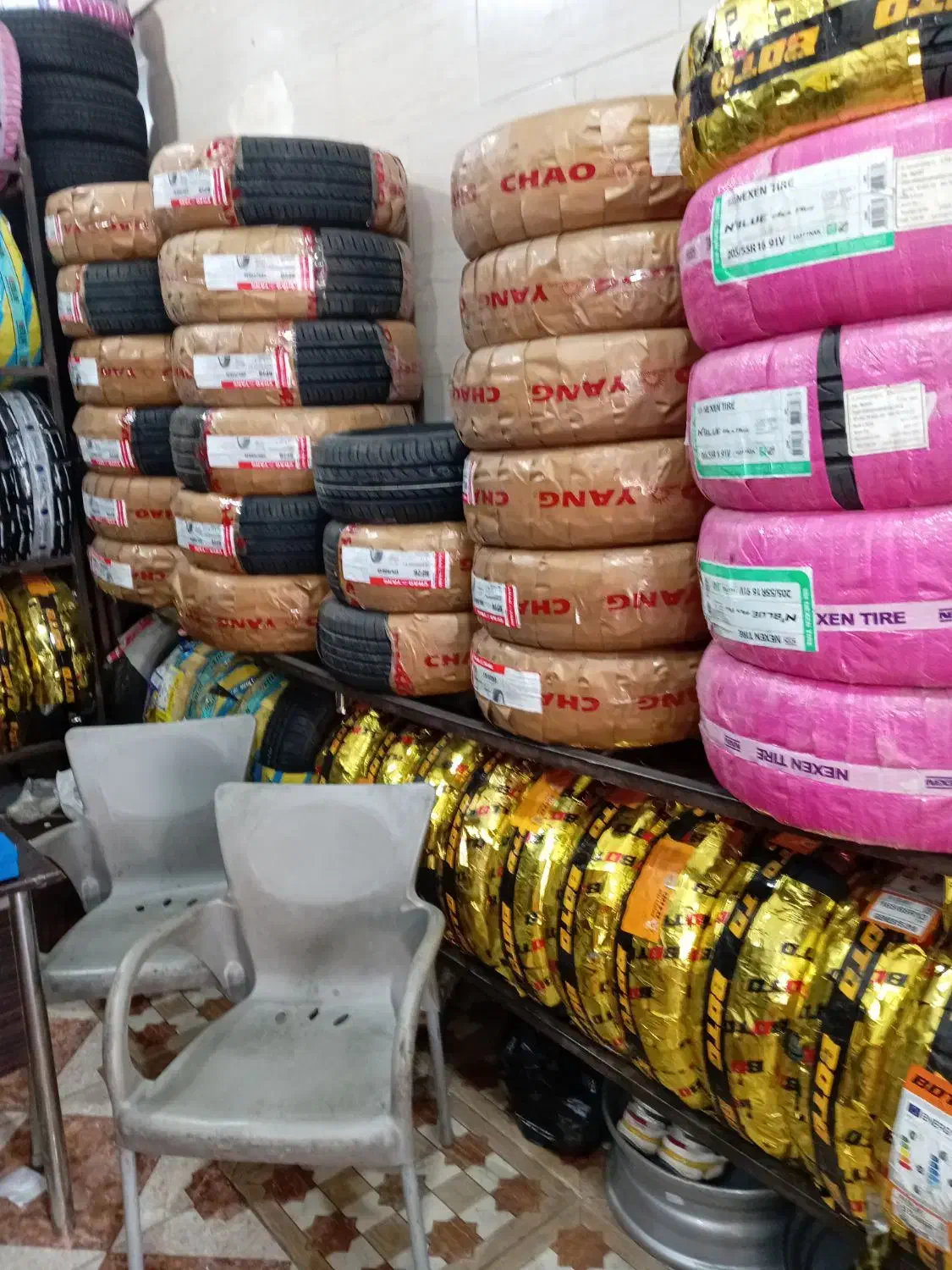لاستیک خارجی چینی کومهو نکسن سواری خارجی دولتی|قطعات یدکی و لوازم جانبی|مشهد, مصلی (کارمندان اول)|دیوار