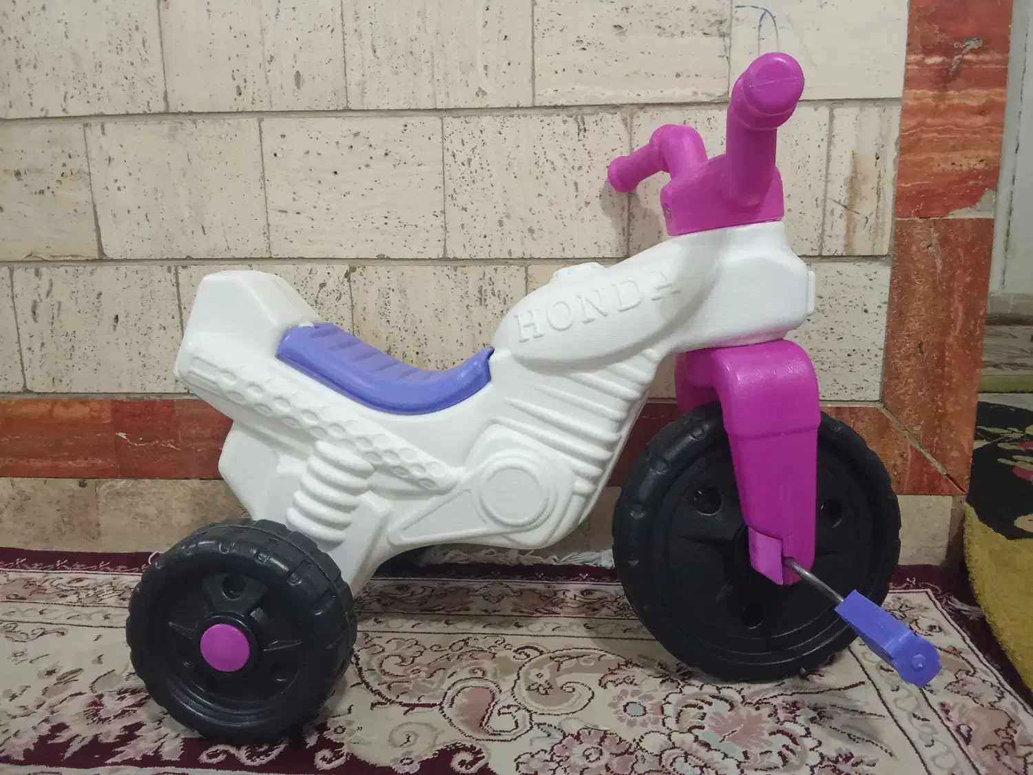 موتور پلاستیکی سه  چرخه|اسباب‌بازی بچه|ری, دولت‌آباد|دیوار