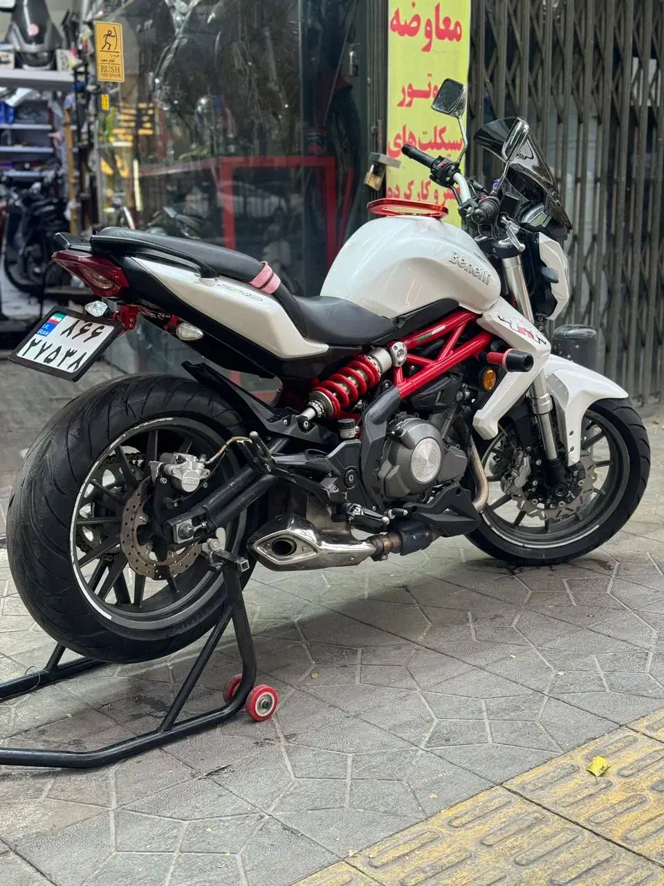 بنلی جفت سیلندر مدل 96|موتورسیکلت|اصفهان, عسگریه|دیوار