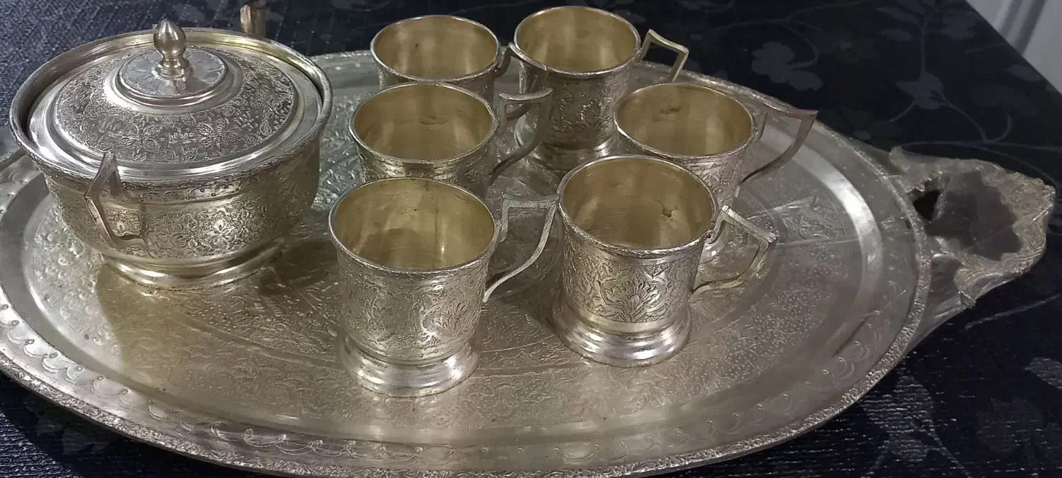 سرویس چایخوری برنجی|صنایع دستی و سایر لوازم تزئینی|اصفهان, خواجو|دیوار