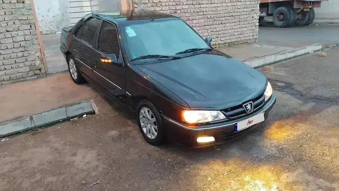 پژو پارس نیم فول ۴۰۱ موتور جدید xup|خودرو سواری و وانت|شال, |دیوار