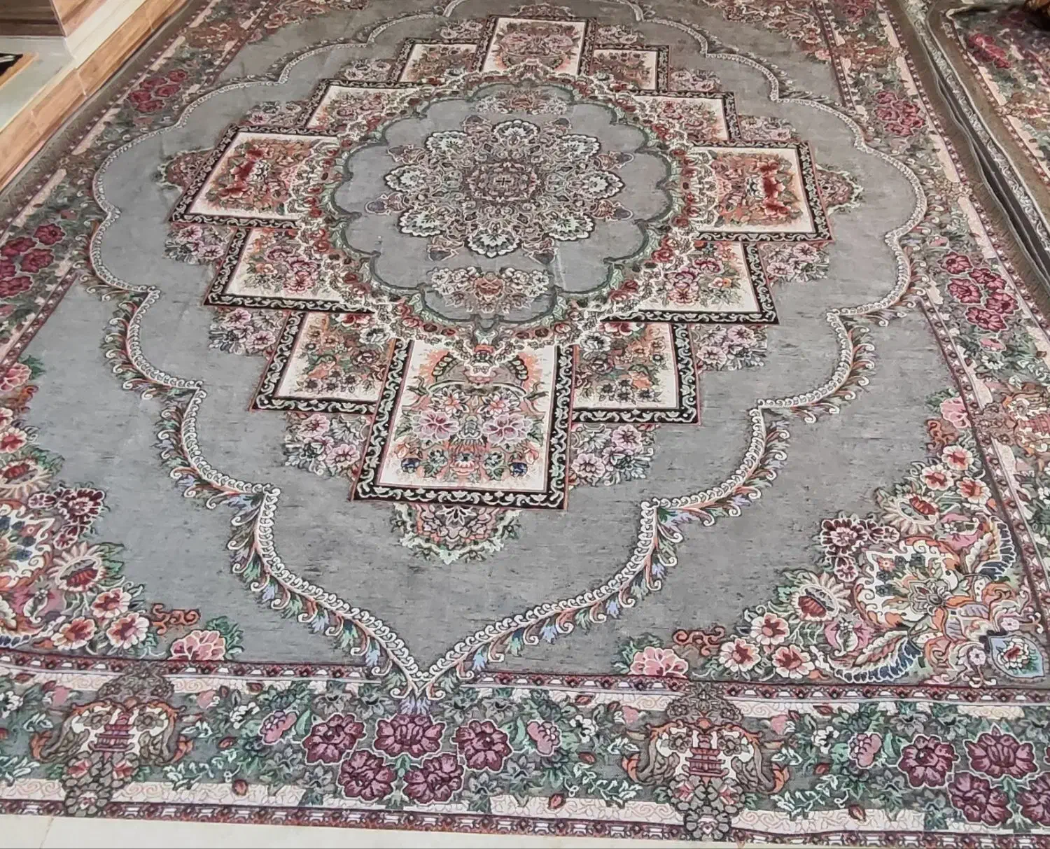 روفرشی سیم داررنگ طوسی|روفرشی|تربت جام, میان جام|دیوار