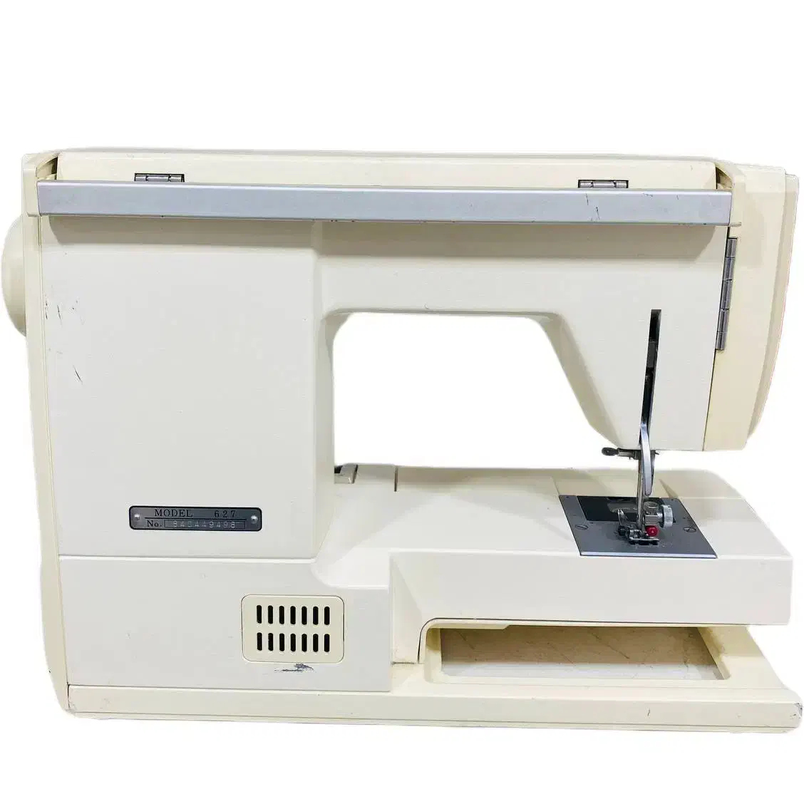 چرخ خیاطی ژانومه ۶۲۷|چرخ خیاطی و ریسندگی|دوگنبدان, |دیوار