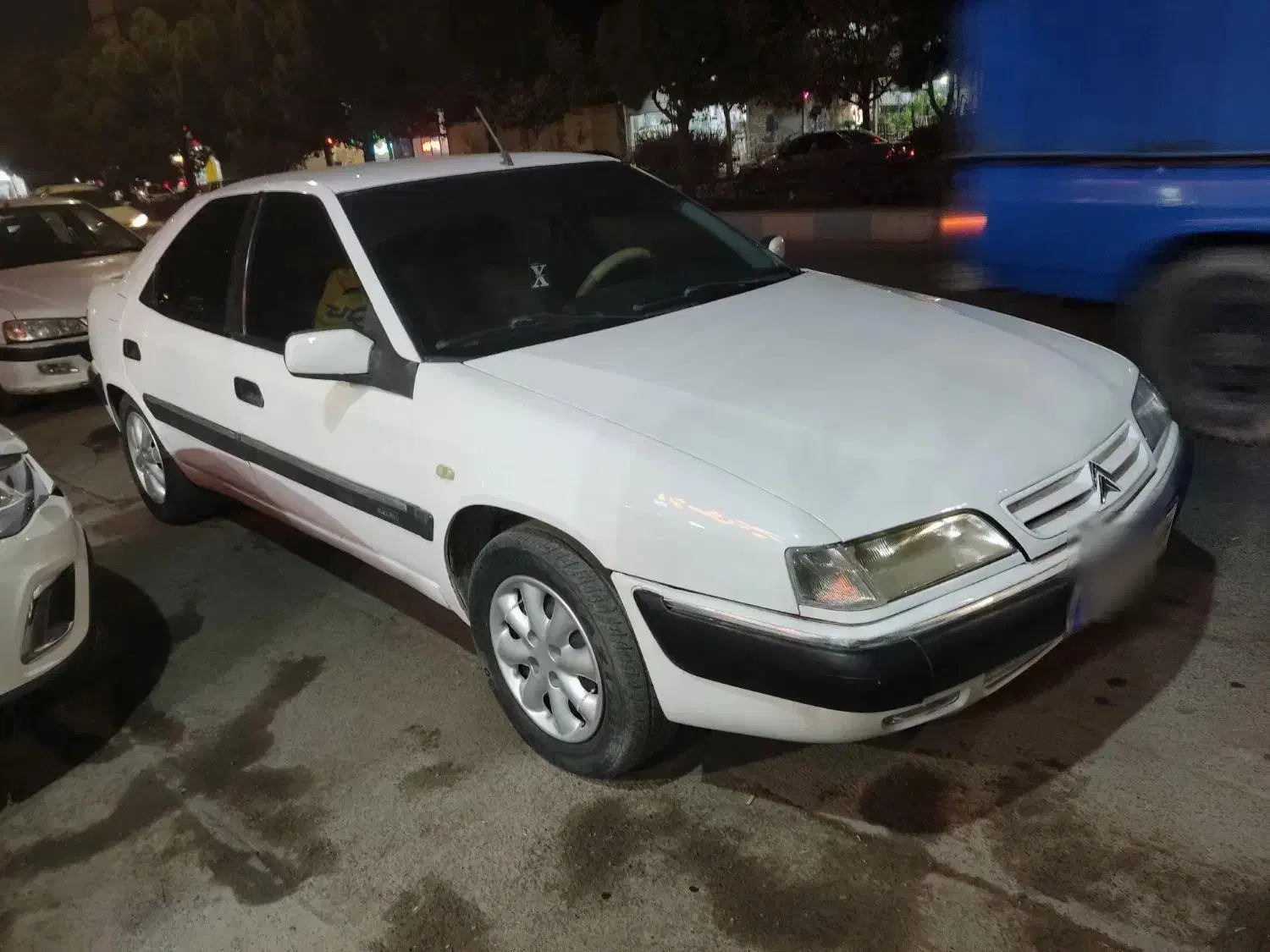 زانتیا سفید مدل 86 باسیستم مانیتور|خودرو سواری و وانت|نیشابور, بنیاد شهید|دیوار