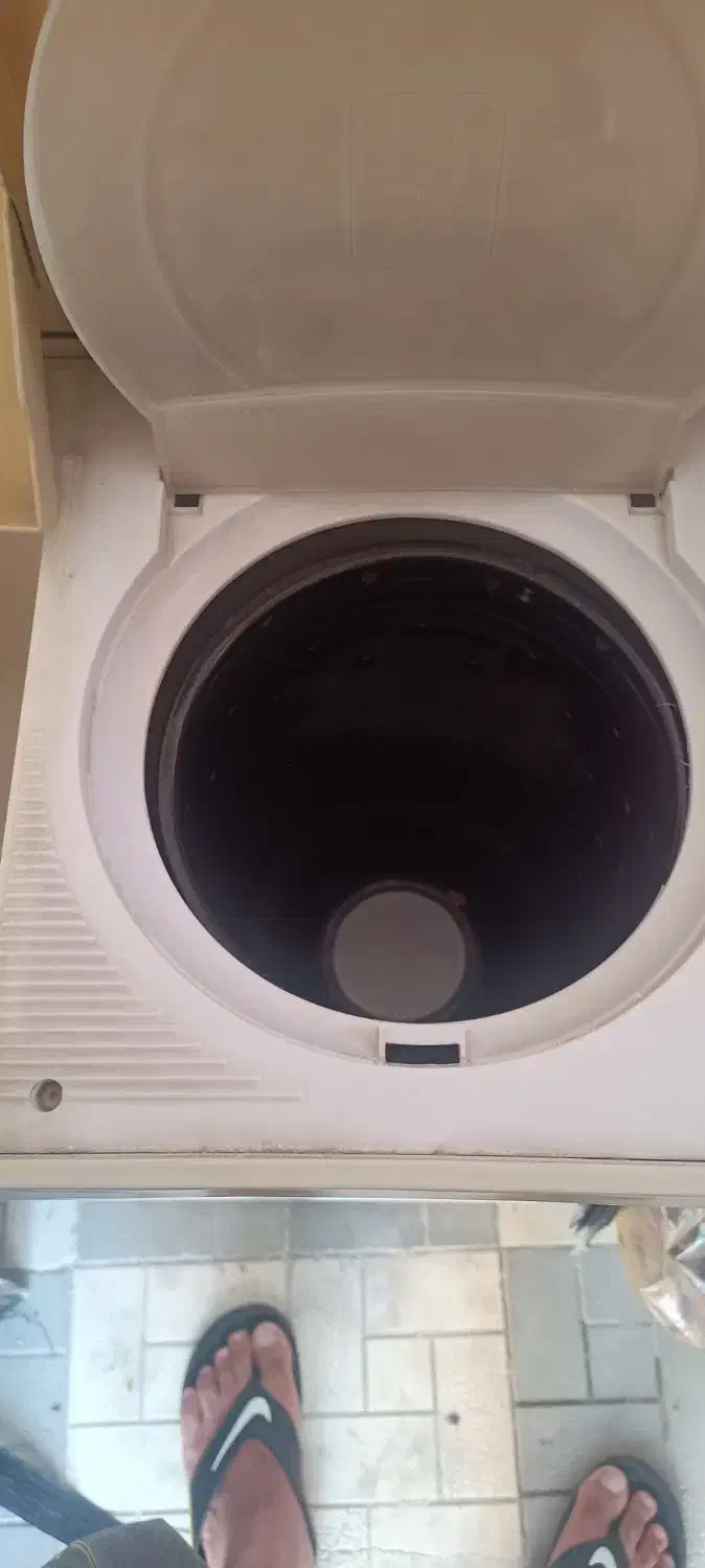 لباسشویی دوقلو صنام وسرخ کن روغنی ۲ لیتری بزرگ|ماشین لباسشویی و خشک‌کن لباس|شیراز, زیباشهر|دیوار