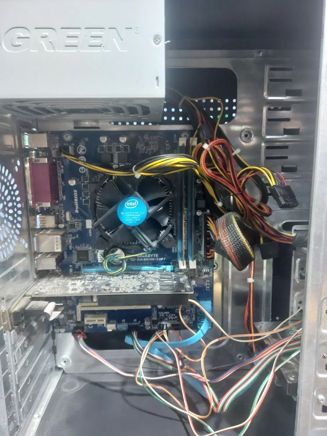 کیس کامپیوتر ddr3 رم ۸ گرافیک2|رایانه رومیزی|شیراز, وصال|دیوار