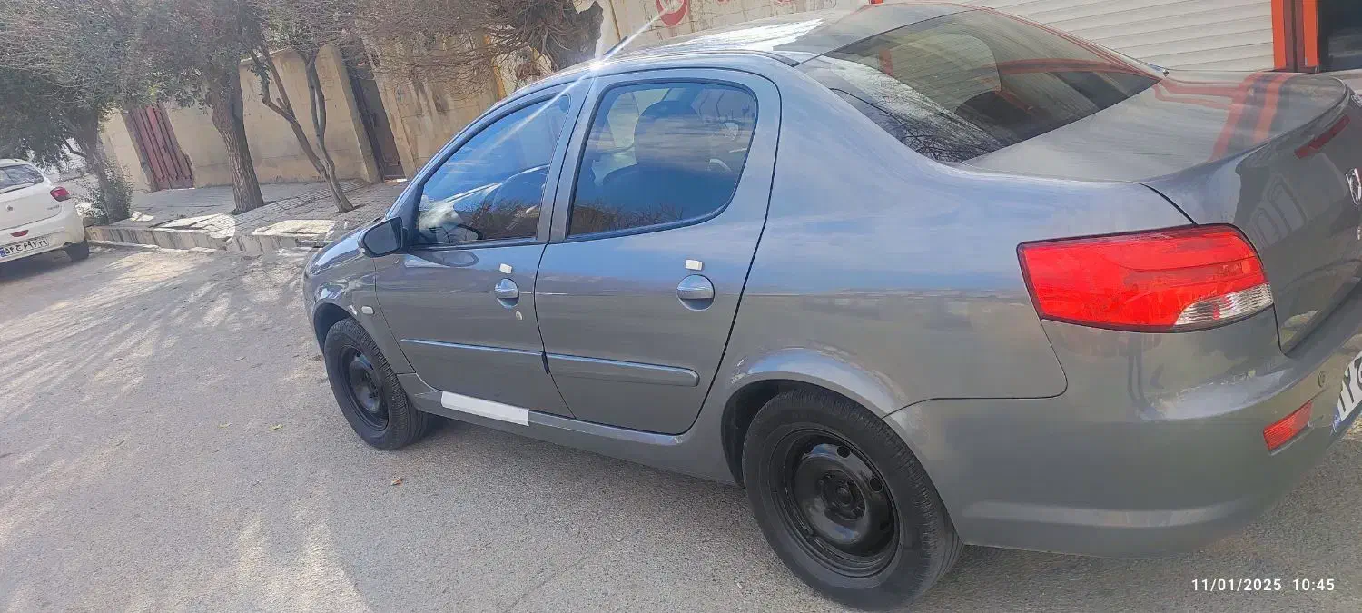 رانا پلاس مدل 1401در حد خشک کاملآ سالم|خودرو سواری و وانت|کرمانشاه, |دیوار