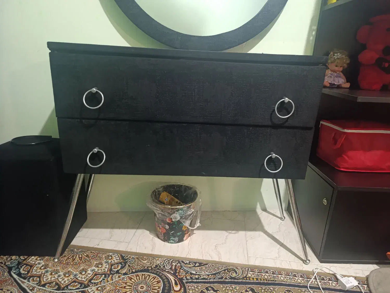 ست تخت و اینه کنسول|تخت و سرویس خواب|بومهن, |دیوار