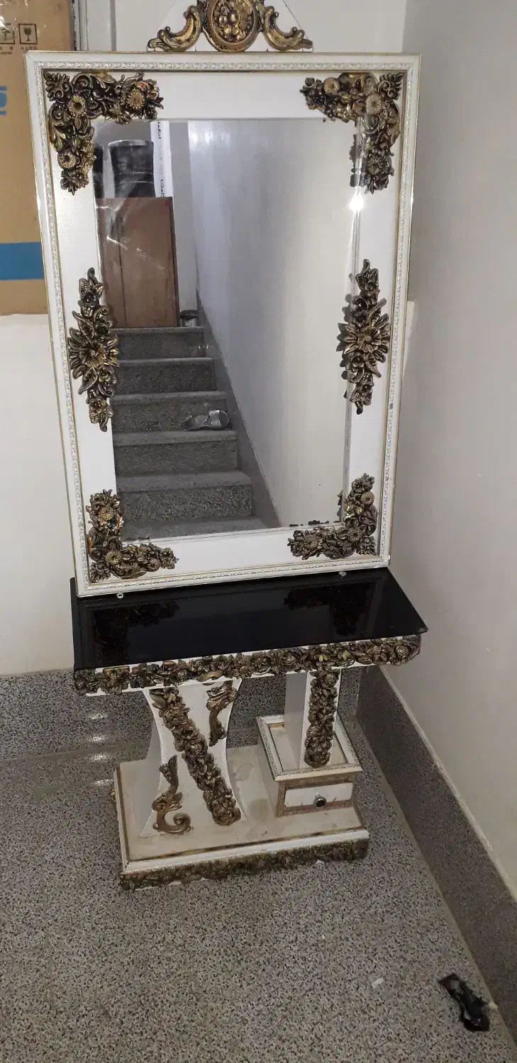 آینه و کنسول|مبلمان خانگی و میز عسلی|قهدریجان, |دیوار