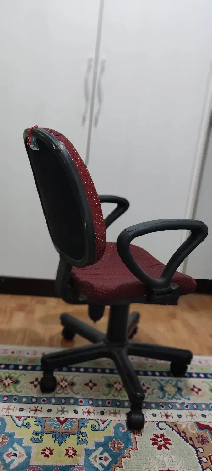 صندلی چرخدار در حد نو آمل|صندلی و نیمکت|آمل, |دیوار