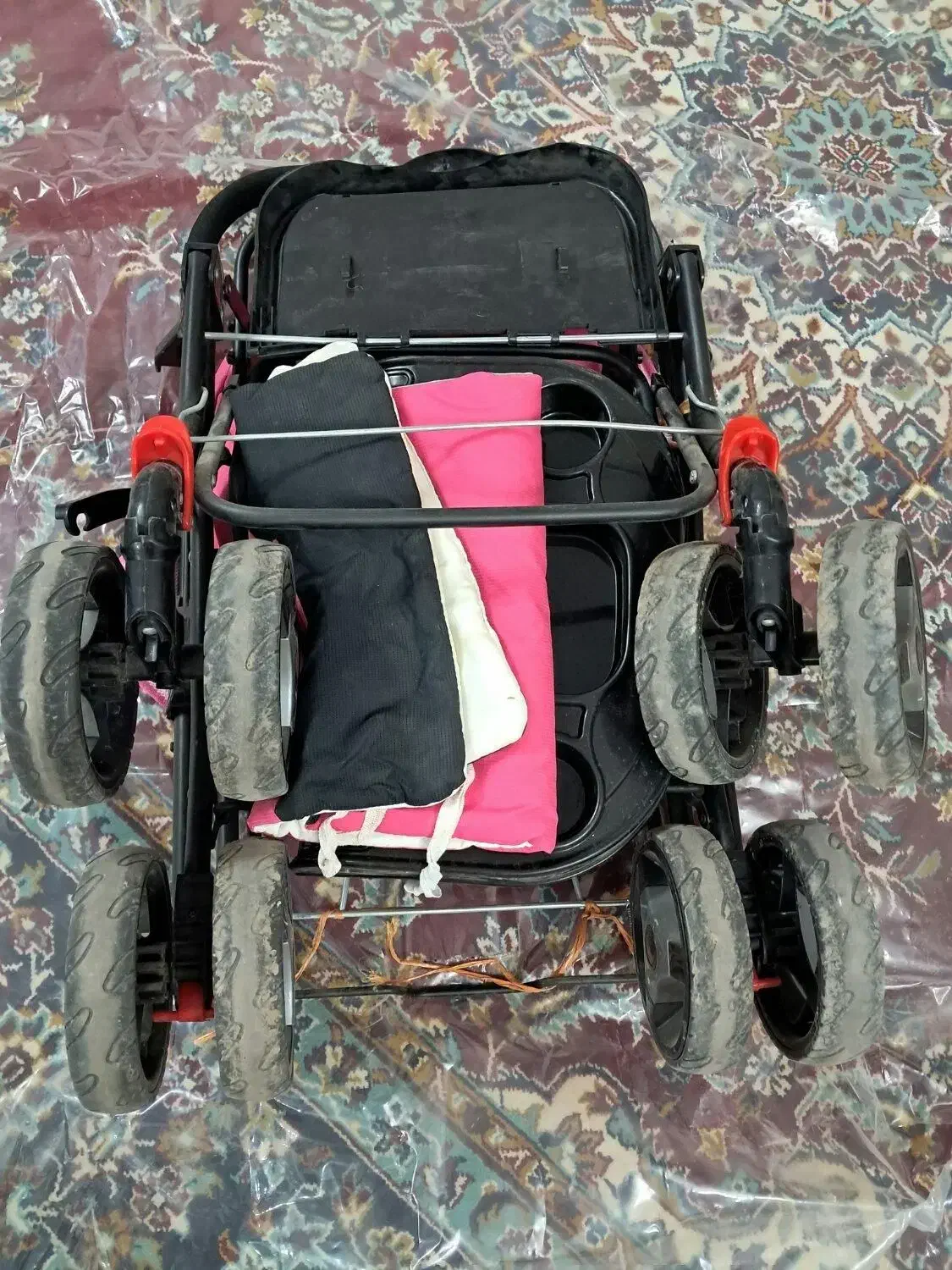 کالسکه بچه|کالسکه و لوازم جانبی|سبزوار, فرهنگیان|دیوار