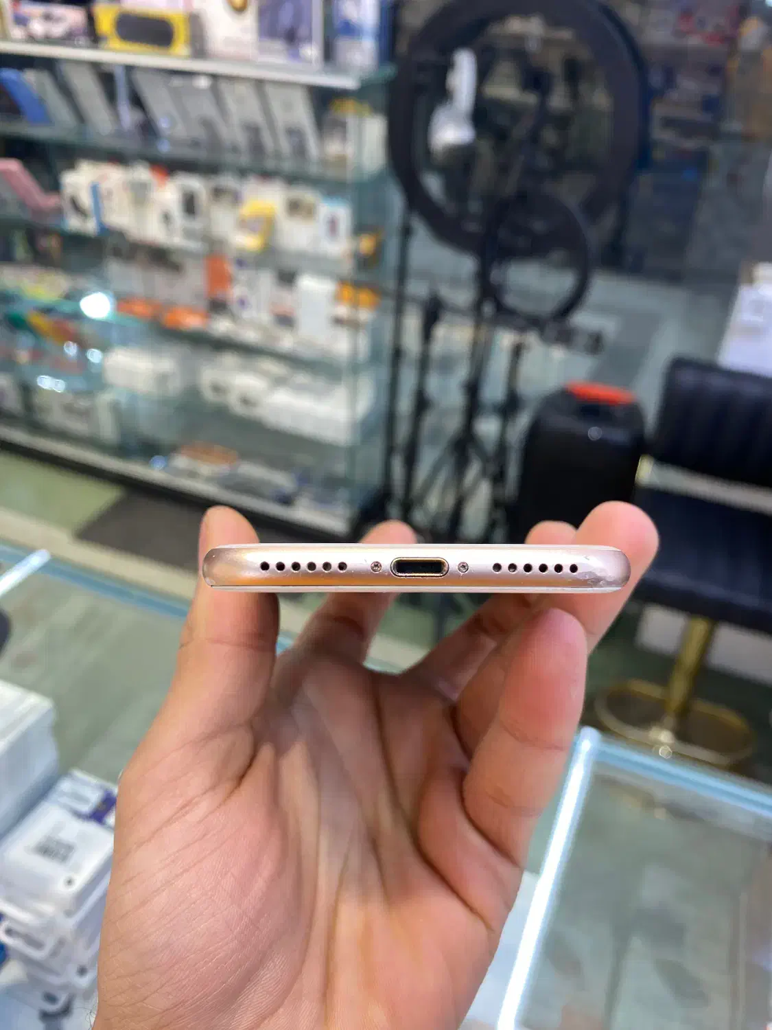 آیفون ۸ ۶۴گیگ LLa باتری۱۰۰٪|موبایل|بجنورد, |دیوار