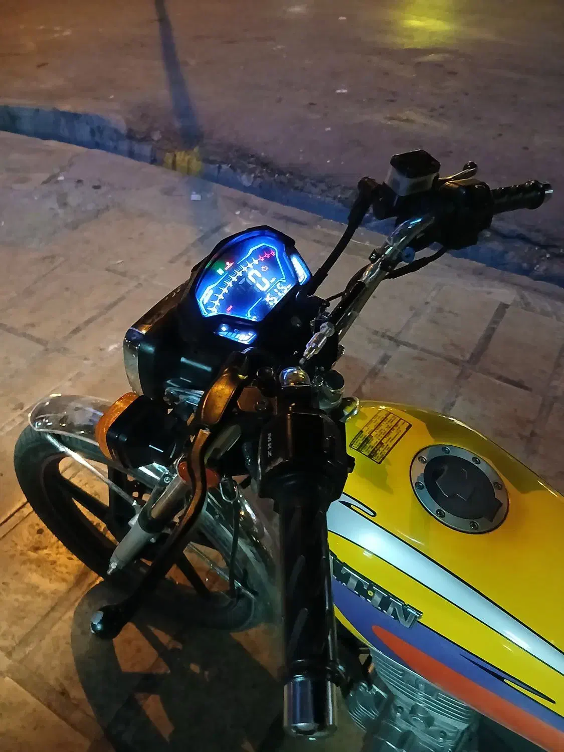 متین ۲۰۰|موتورسیکلت|بروجرد, |دیوار