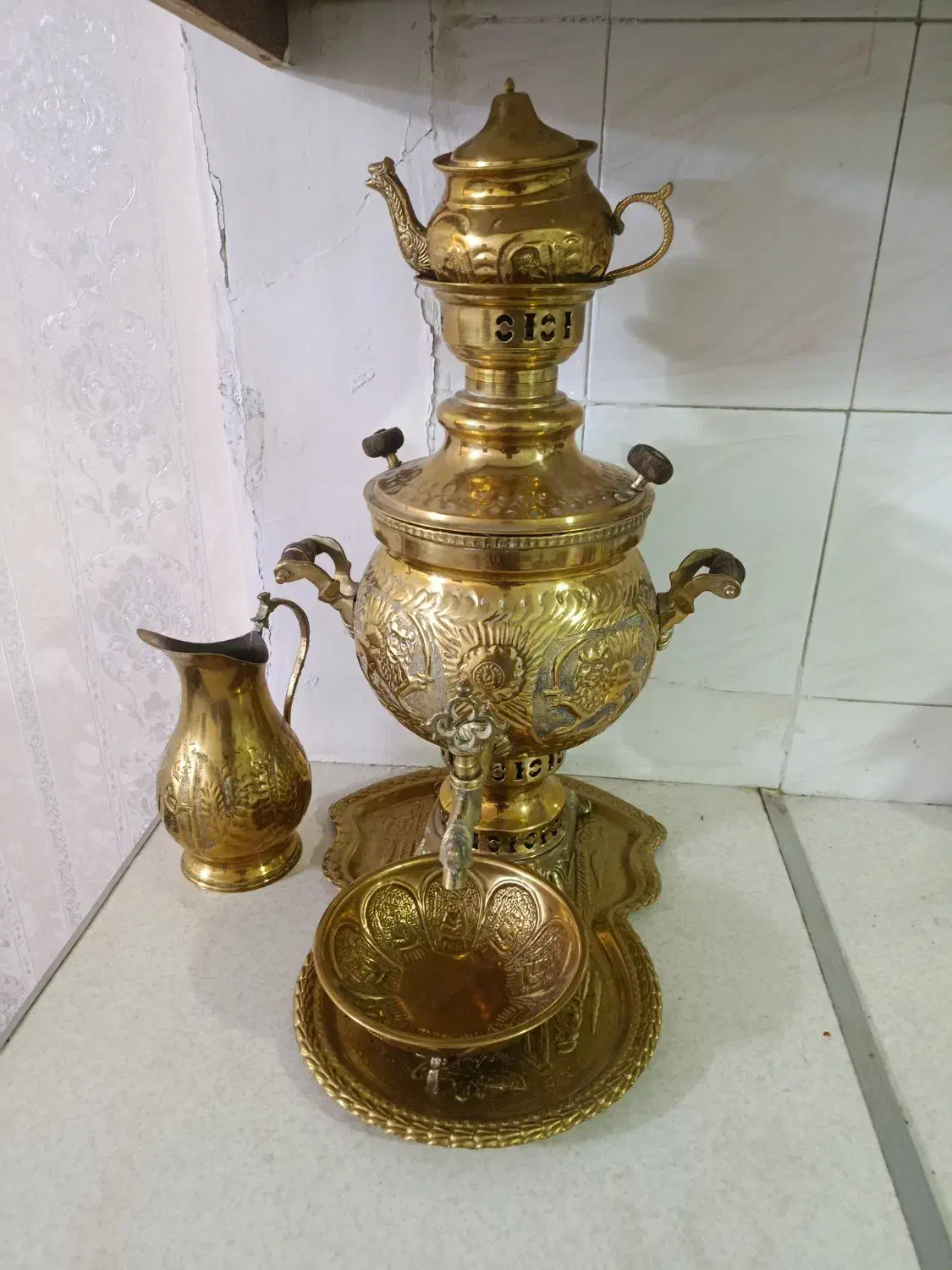 سماور ذغالی برنزی|کلکسیون اشیاء عتیقه|فردیس, شهرک ۱۱۰|دیوار