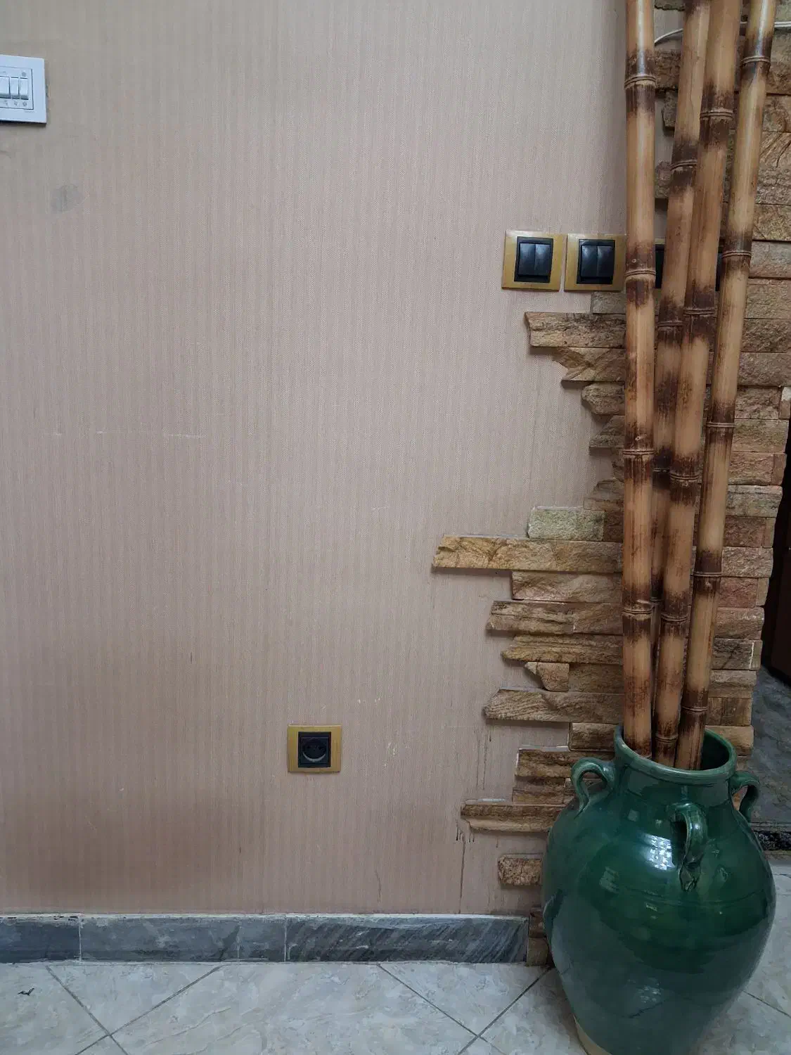 نی بامبو و گلدان|گل و گیاه طبیعی|تهران, ائمه اطهار|دیوار