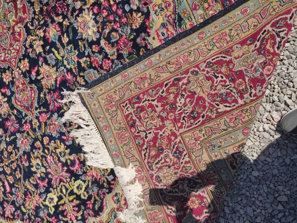 ۱۲ متری شاه عباسی|فرش|کرمان, |دیوار