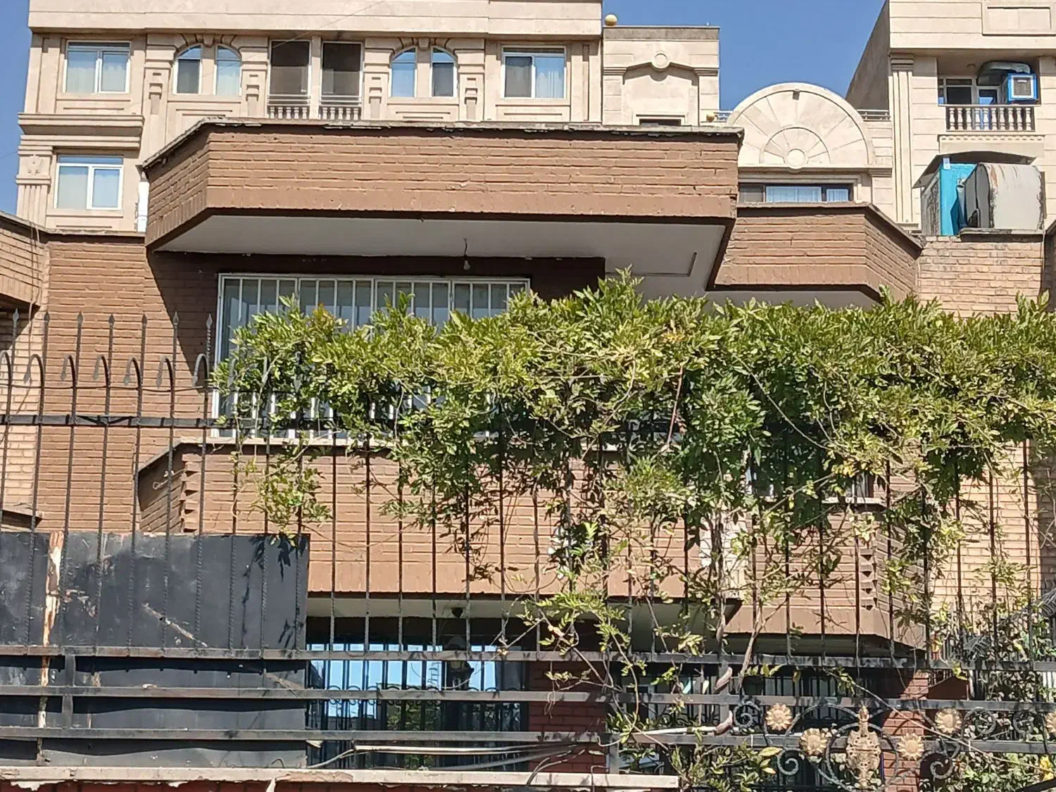 ۲۰۸متر عرض ۸ بر رسالت تهرانپارس|فروش زمین و ملک کلنگی|تهران, تهرانپارس جنوبی|دیوار