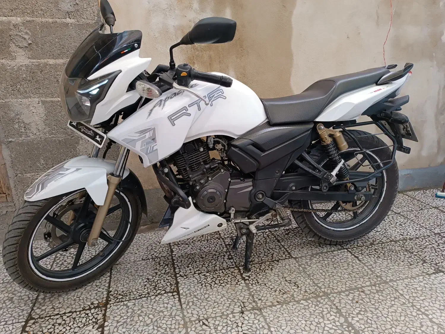 آپاچی 180|موتورسیکلت|لنگرود, |دیوار