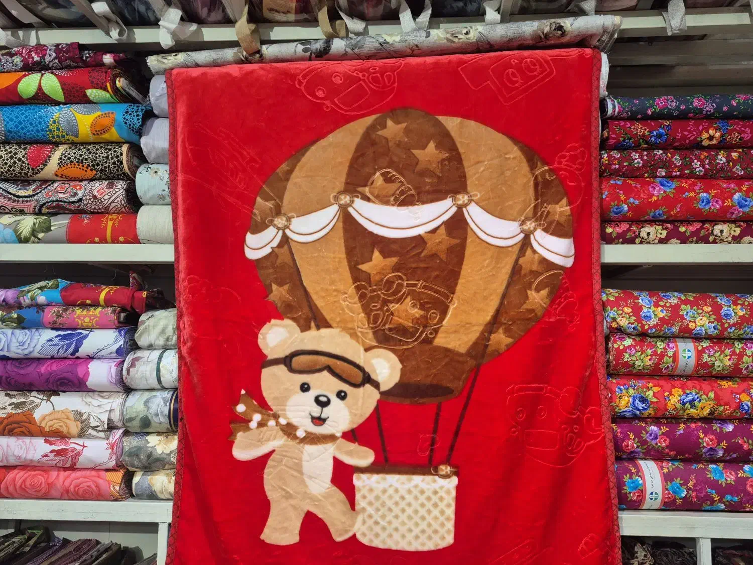 انواع پتوی عروسکی بچگانه|رختخواب، بالش، پتو|باقرشهر, |دیوار