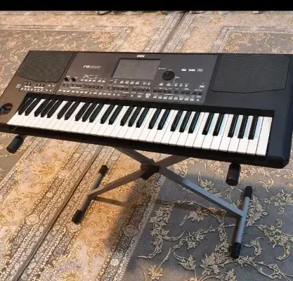 ارگ pa 600|پیانو، کیبورد، آکاردئون|سمیرم, |دیوار