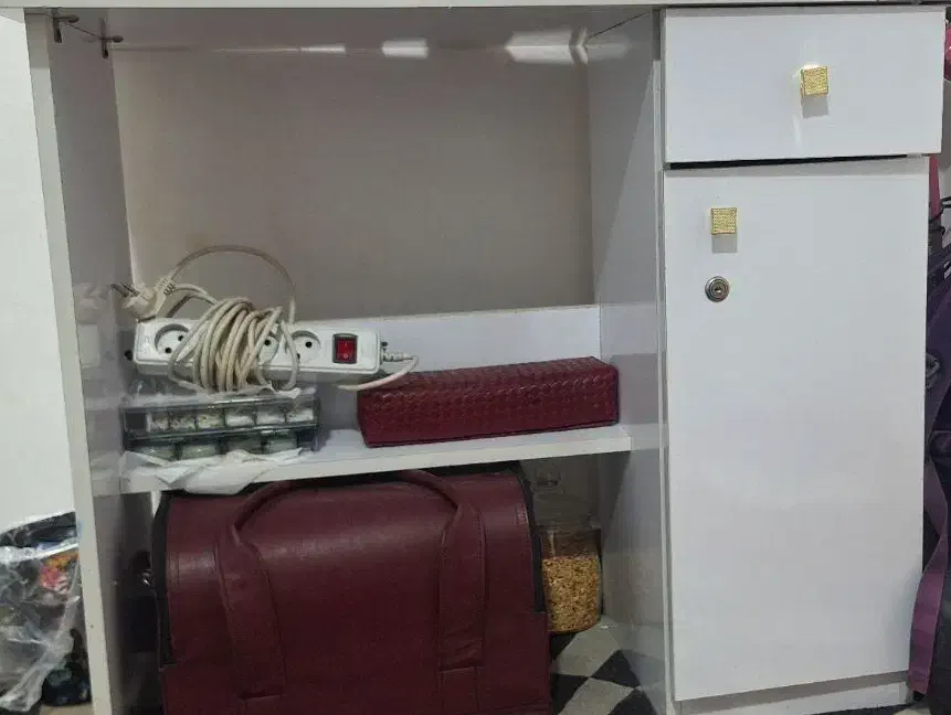 میز|میز تحریر و کامپیوتر|اهواز, نادری|دیوار