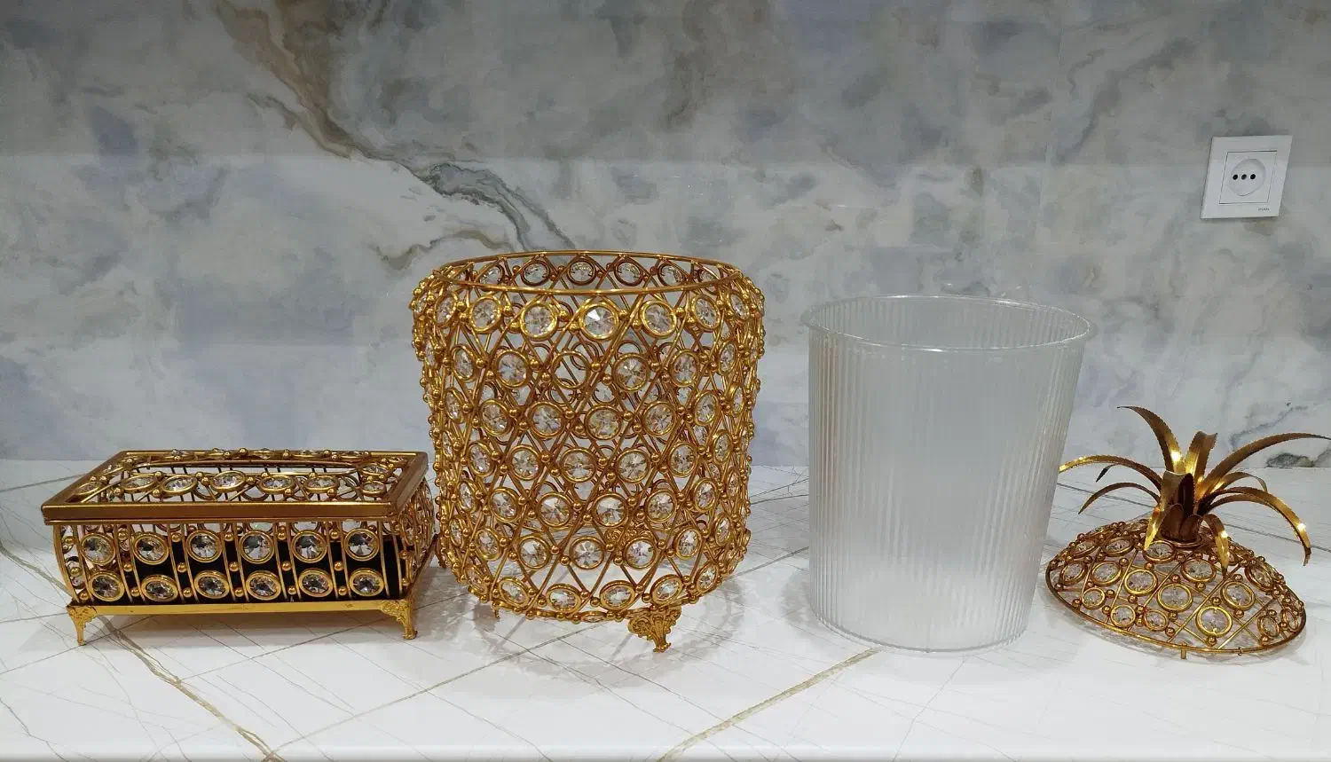 جادستمال کاغذی و سطل اماراتی|صنایع دستی و سایر لوازم تزئینی|کرج, حصارک پایین|دیوار