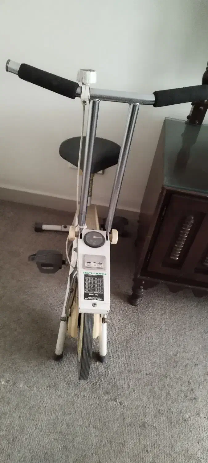 دوچرخه ثابت ورزشی|تجهیزات ورزشی|تهران, الهیه|دیوار