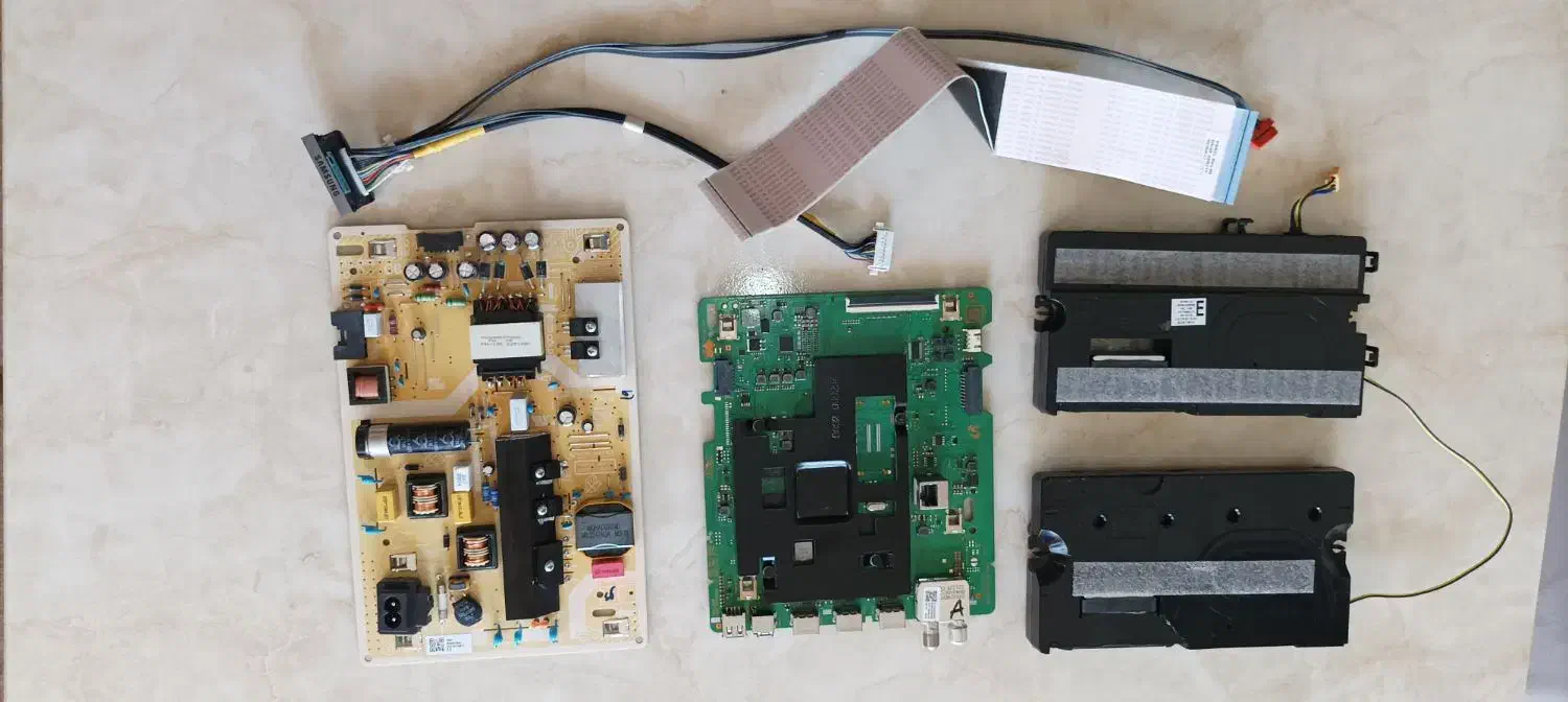 قطعات کاملاً سالم و تست شده تلویزیون سامسونگ|تلویزیون و پروژکتور|بوشهر, |دیوار